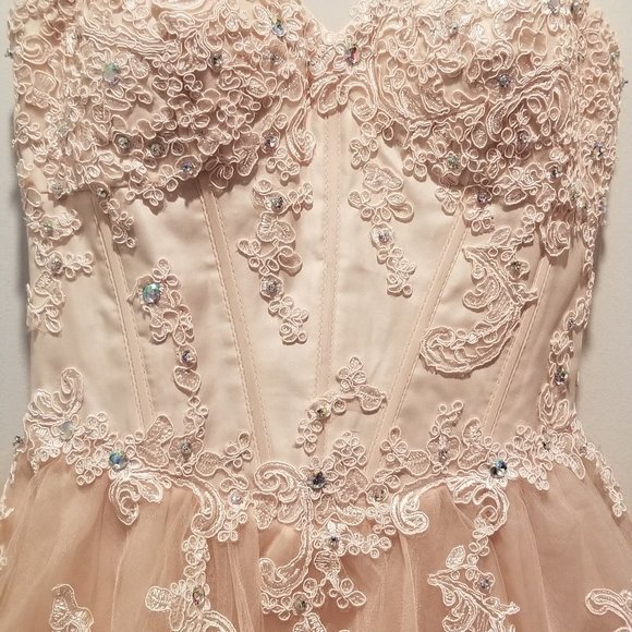 Girls lace up dress with rhinestones - Picture 5 of 6